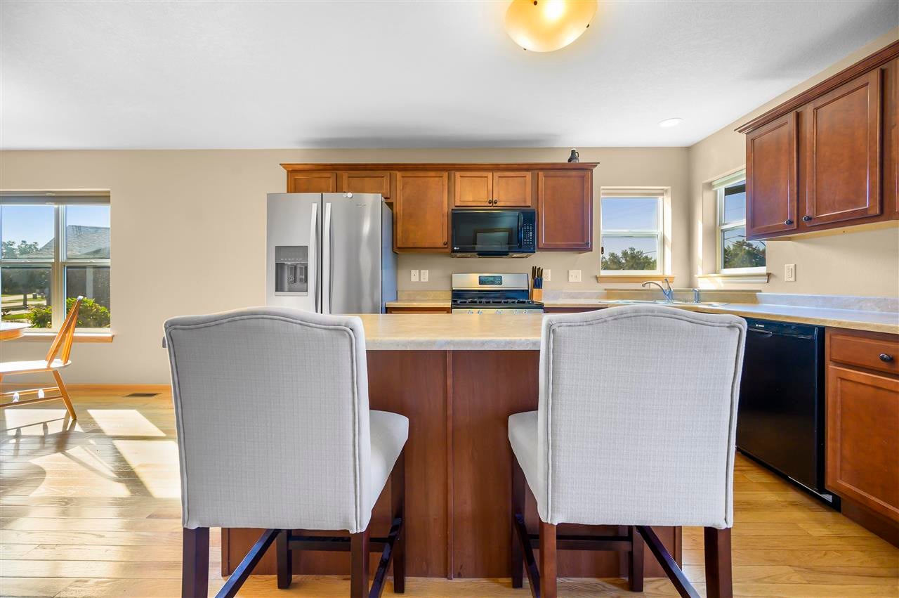 6103 Ridgewood Meadows Lane Northeast Cedar Rapids, IA 52411 - Photo 10 of 33 Gallery Image 10