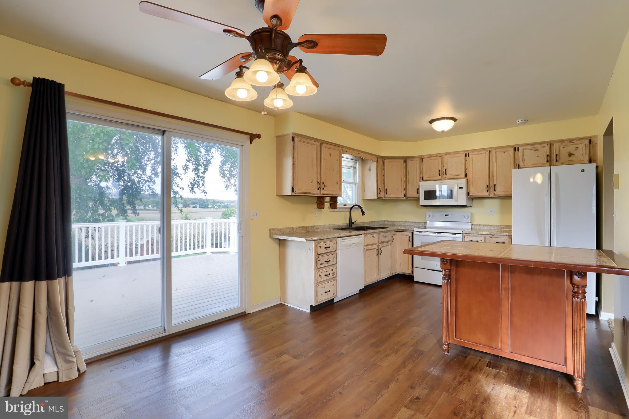 8208 Elizabethtown Road Elizabethtown, PA 17022 - Photo 12 of 47