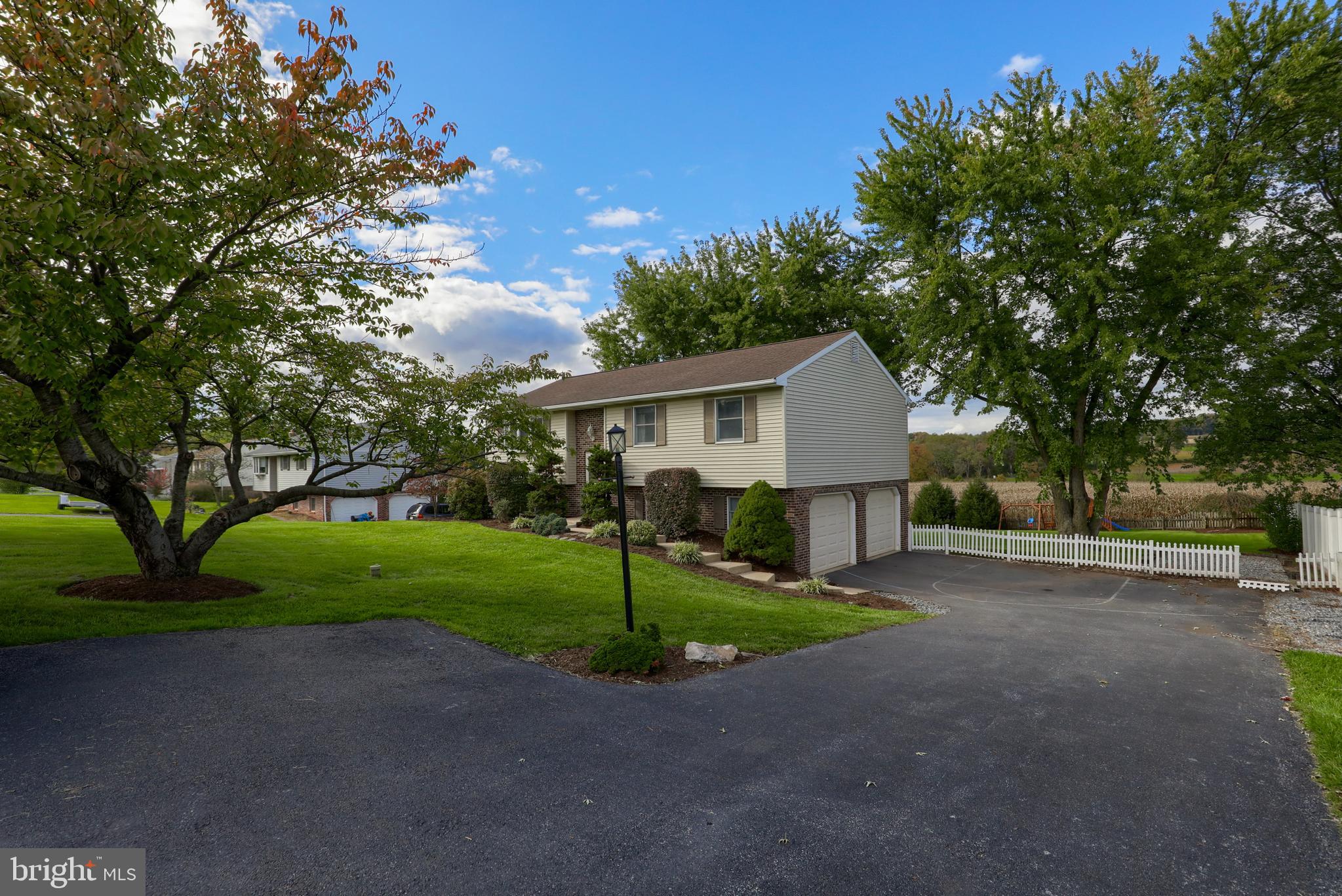 8208 Elizabethtown Road Elizabethtown, PA 17022 - Photo 5 of 47