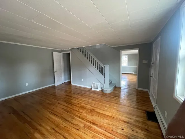 $1,950 | 3 Delaware Street, Port Jervis, NY 12771