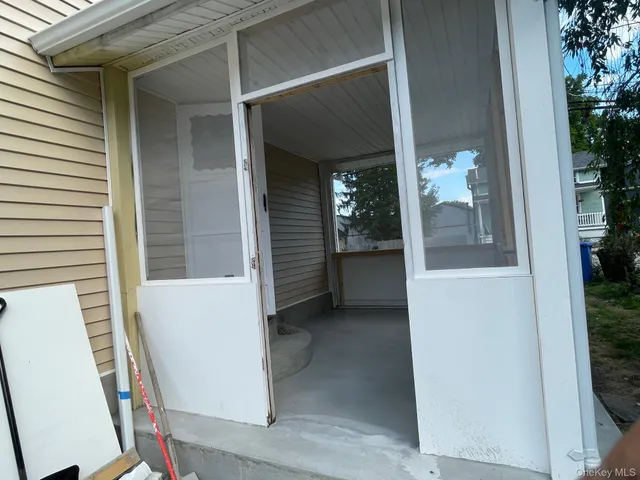 $1,950 | 3 Delaware Street, Port Jervis, NY 12771