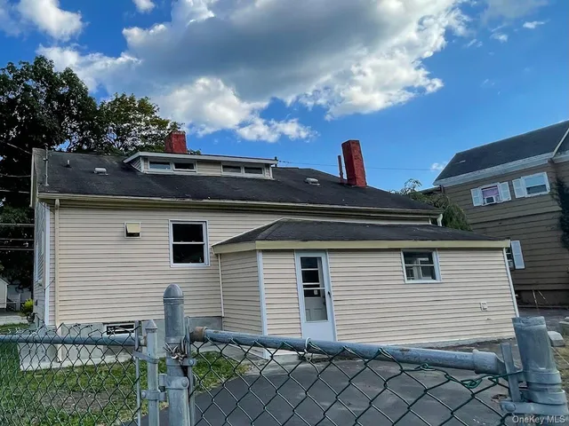 $1,950 | 3 Delaware Street, Port Jervis, NY 12771