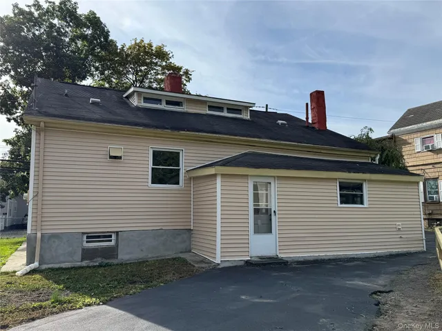$1,950 | 3 Delaware Street, Port Jervis, NY 12771
