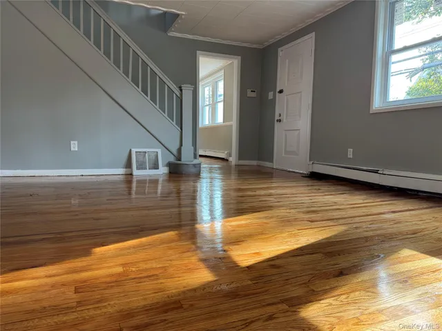 $1,950 | 3 Delaware Street, Port Jervis, NY 12771