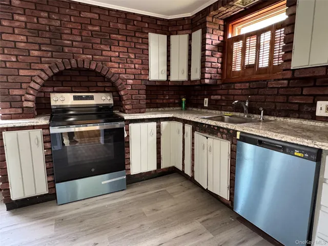 $1,950 | 3 Delaware Street, Port Jervis, NY 12771