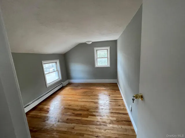 $1,950 | 3 Delaware Street, Port Jervis, NY 12771