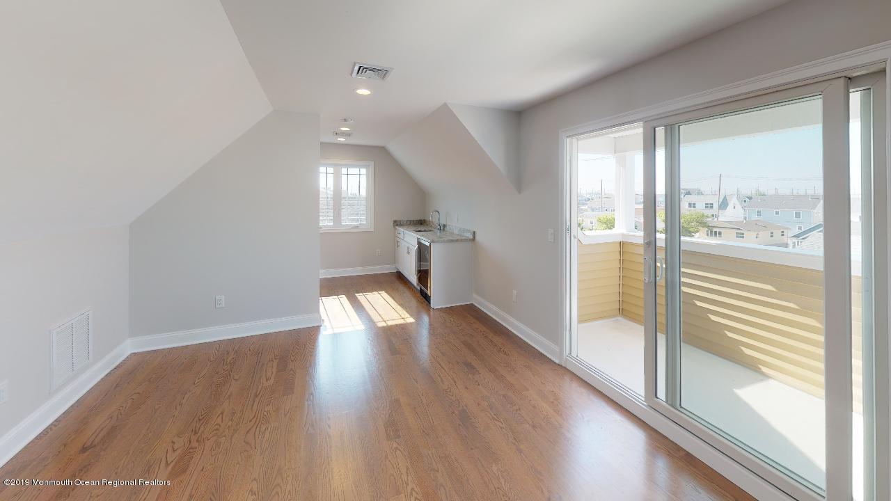 116 Del Monte Road Lavallette, NJ 08735 - Photo 29 of 38 116-Del-Monte-Rd-Monterey-Beach-NJ-Unfur