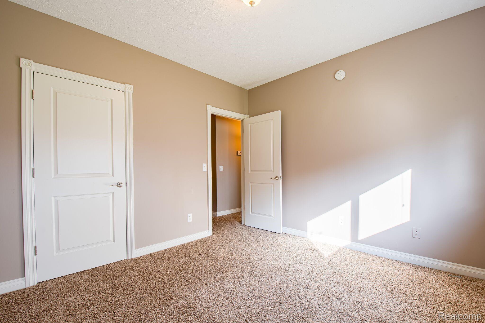 3116 Ridley Way Howell, MI 48843 - Photo 40 of 48 eiKGuz1g.jpeg