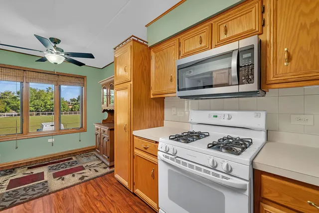 $200,000 | 5041 139th Place, Unit 406, Crestwood, IL 60418