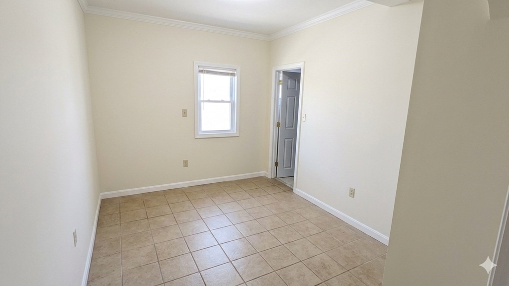 1084 Chestnut Street, Unit 1 Newton, MA 02464 - Photo 10 of 14