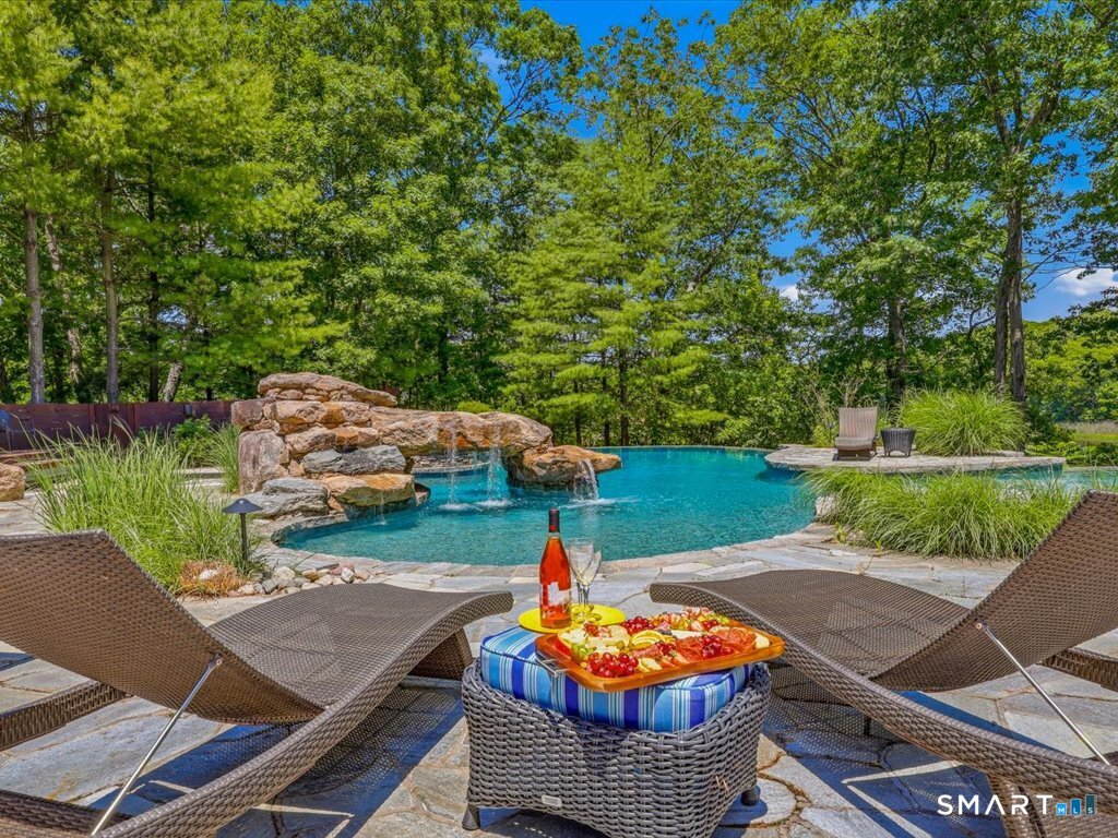 76 Sachem Head Road Guilford, CT 06437 - Photo 34 of 39