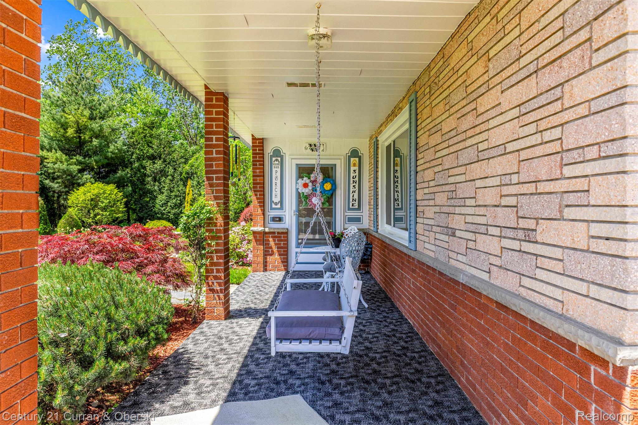 38894 South Huron Road New Boston, MI 48164 - Photo 40 of 44 View of porch