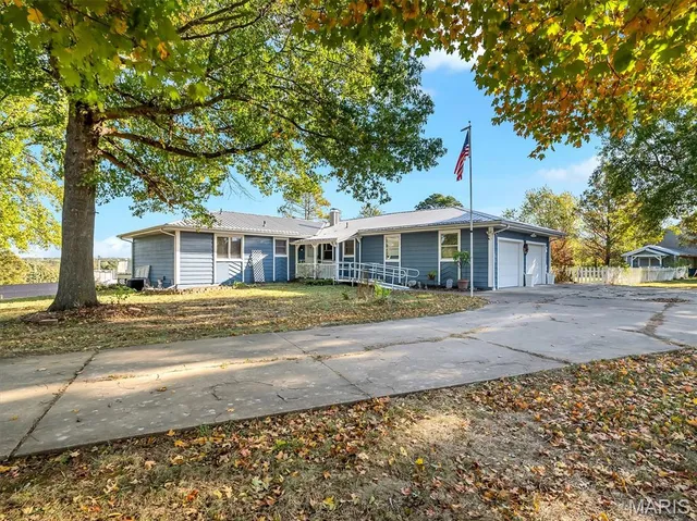 $475,000 | 732 American Inn Road, Villa Ridge, MO 63089