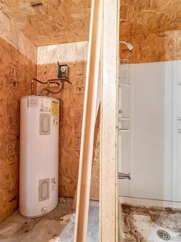 $475,000 | 732 American Inn Road, Villa Ridge, MO 63089