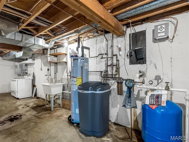 $475,000 | 732 American Inn Road, Villa Ridge, MO 63089