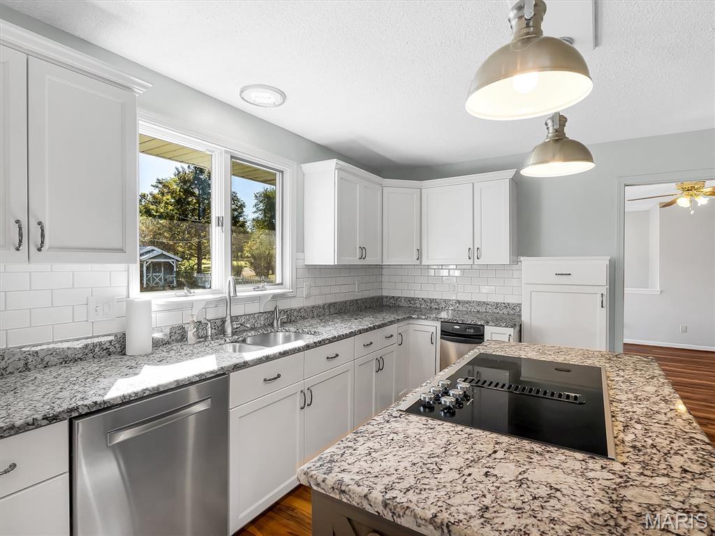 732 American Inn Road Villa Ridge, MO 63089 - Photo 6 of 72