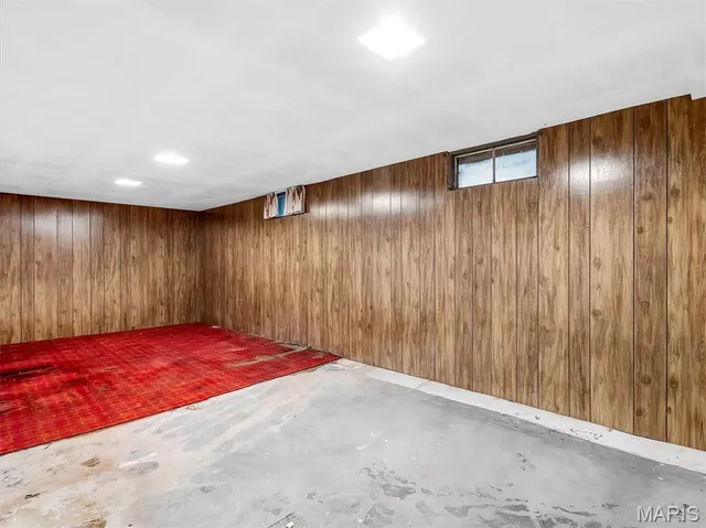 $475,000 | 732 American Inn Road, Villa Ridge, MO 63089