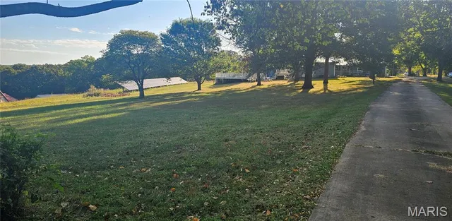 $475,000 | 732 American Inn Road, Villa Ridge, MO 63089