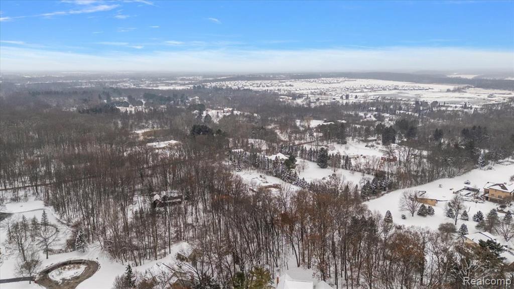 700 West Maple Road Milford, MI 48381 - Photo 13 of 24