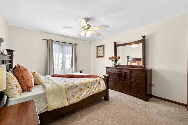 $639,900 | 2455 Dogwood Drive, Wexford, PA 15090