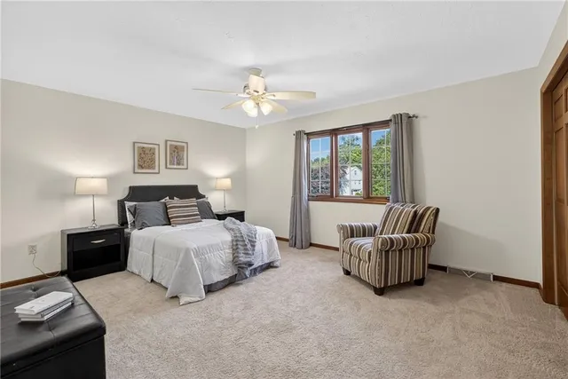 $639,900 | 2455 Dogwood Drive, Wexford, PA 15090