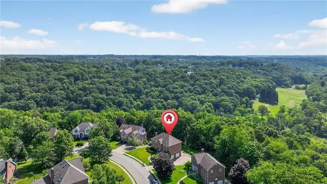 $639,900 | 2455 Dogwood Drive, Wexford, PA 15090