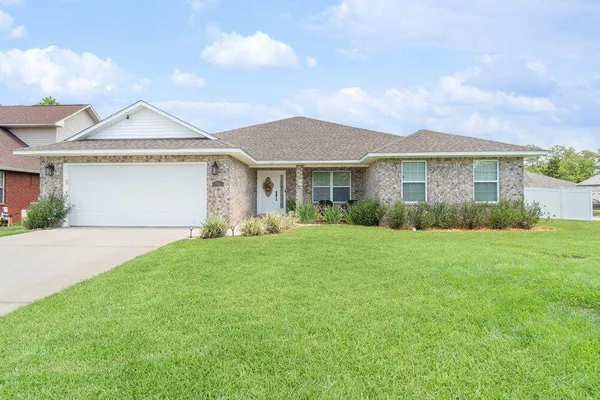 $2,595 | 7160 Blue Jack Drive, Navarre, FL 32566