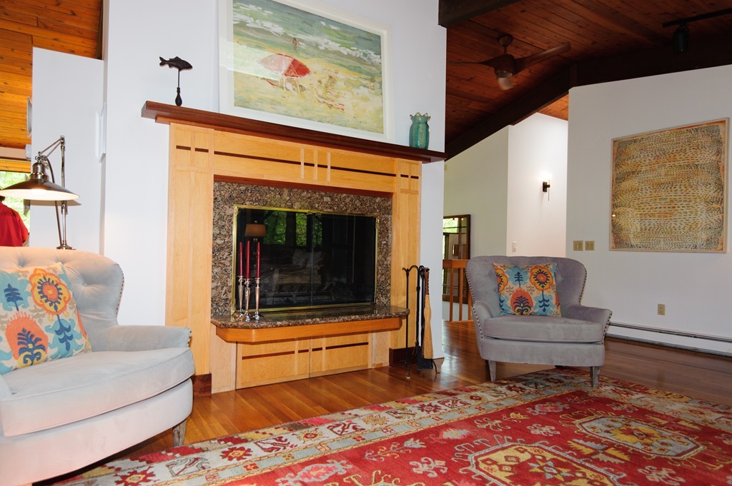 106 Pope Road Acton, MA 01720 - Photo 5 of 26 Gallery Image 5