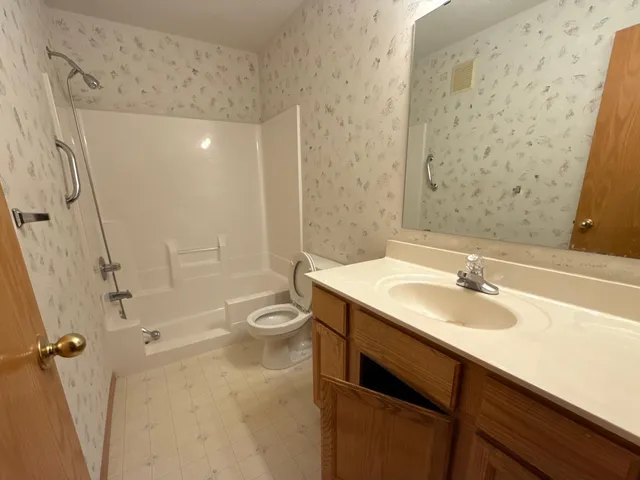 $234,000 | 8300 Kimball Drive, Eden Prairie, MN 55347