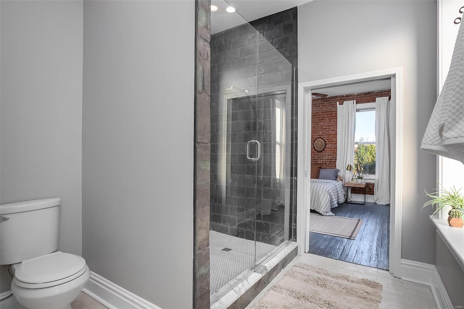 3239 Ohio Avenue St. Louis, MO 63118 - Photo 22 of 40