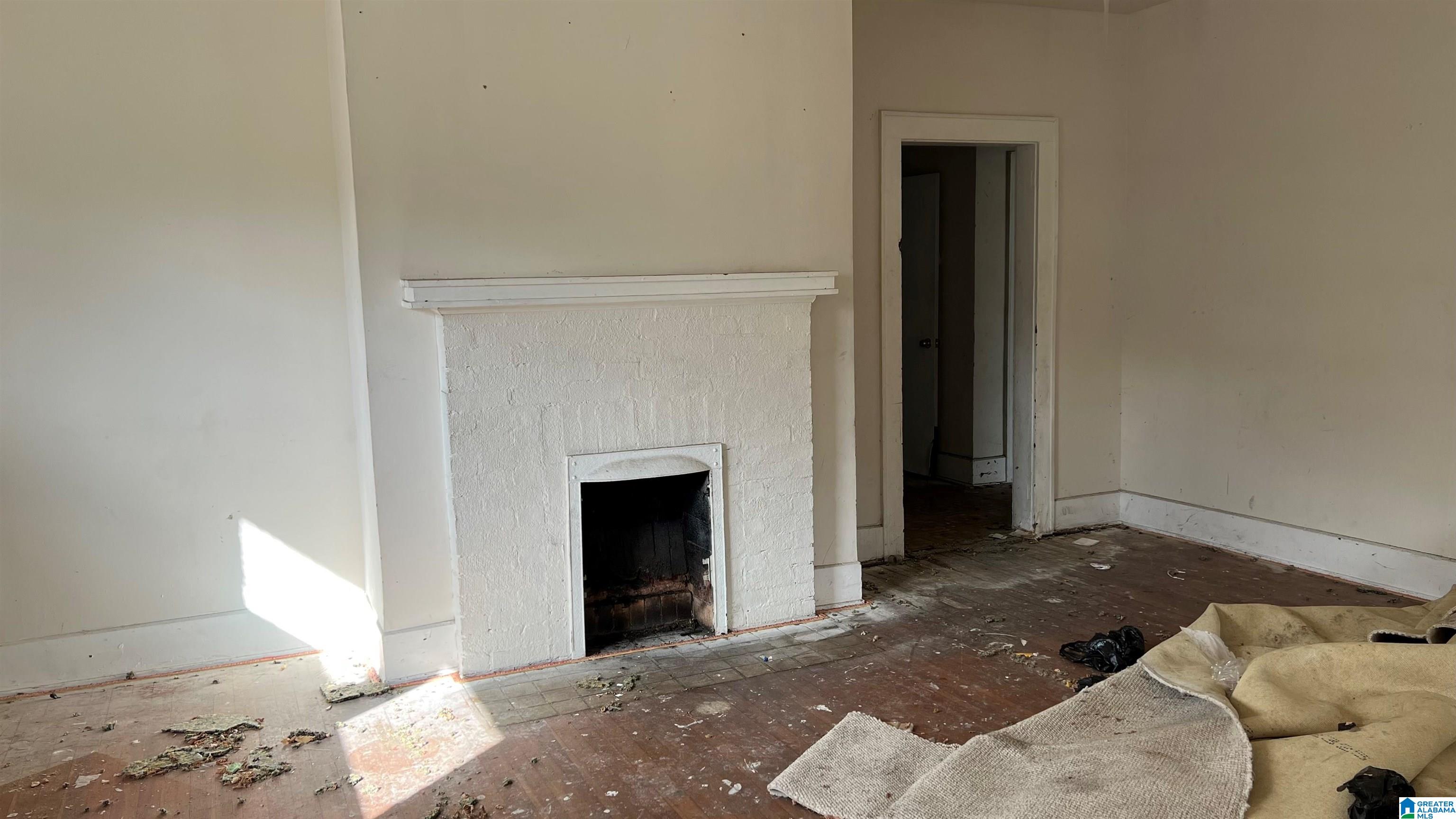 5200 Acadia Terrace Fairfield, AL 35064 - Photo 2 of 8