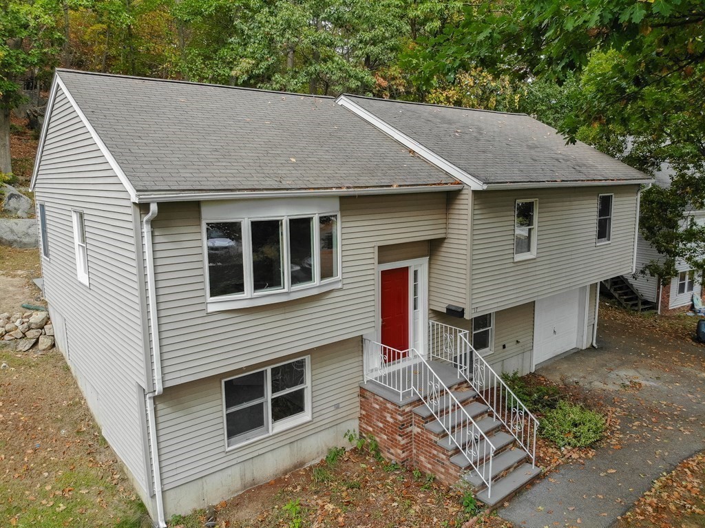 17 Rockway Road Peabody, MA 01960 - Photo 3 of 36 Gallery Image 3