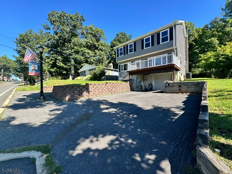 13 Hopatchung Road Hopatcong, NJ 07843 - Photo 1 of 7 Gallery Image 1