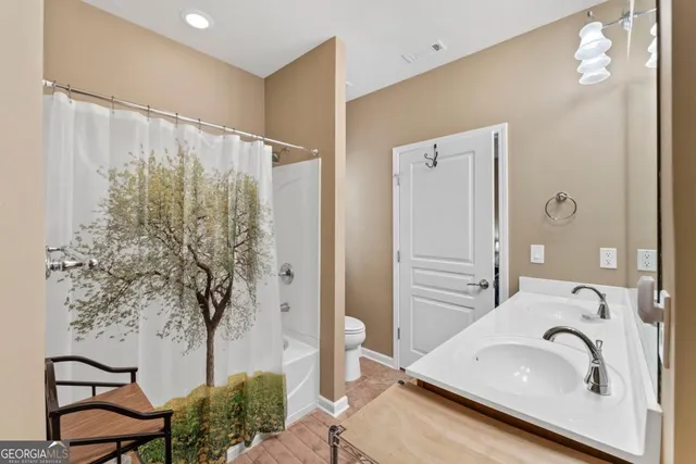 $596,000 | 1001 Water Front Road, Greensboro, GA 30642