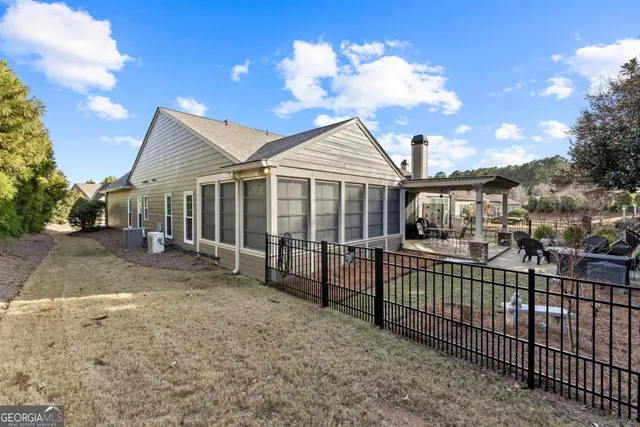 $596,000 | 1001 Water Front Road, Greensboro, GA 30642