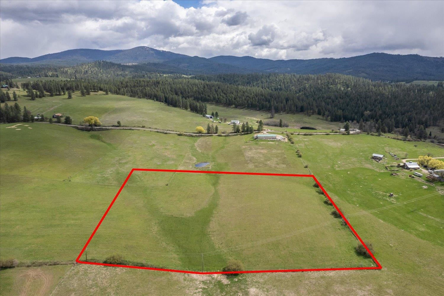 Xxxxx North Madison Road Chattaroy, WA 99003 - Photo 1 of 20