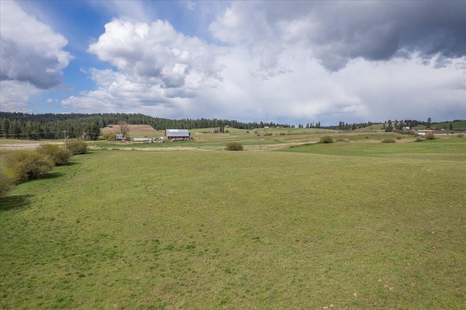 Xxxxx North Madison Road Chattaroy, WA 99003 - Photo 12 of 20