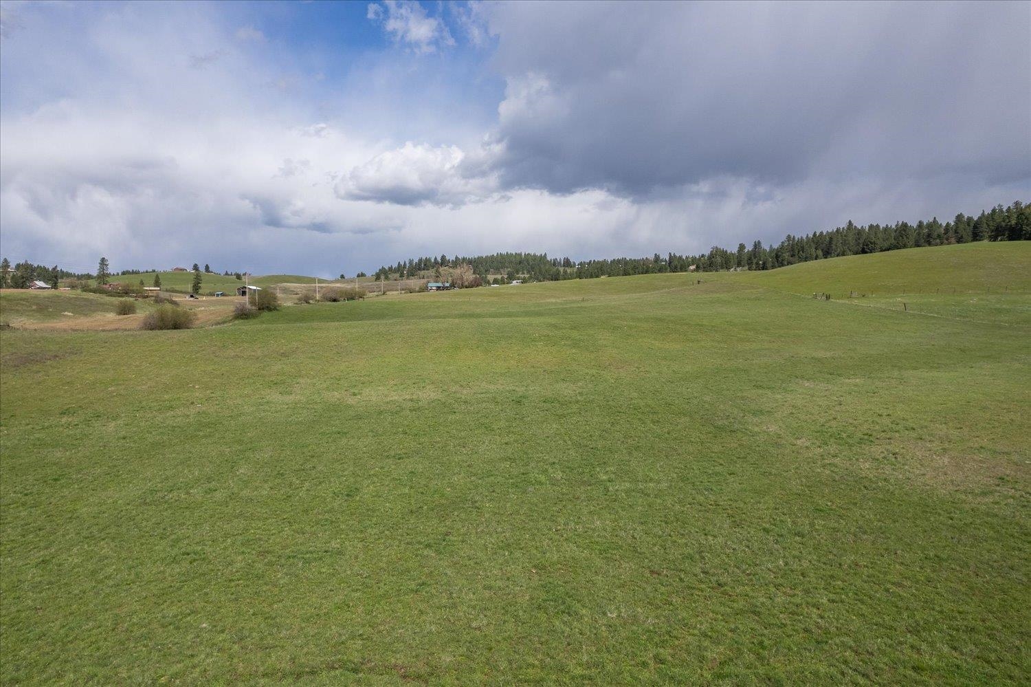 Xxxxx North Madison Road Chattaroy, WA 99003 - Photo 18 of 20