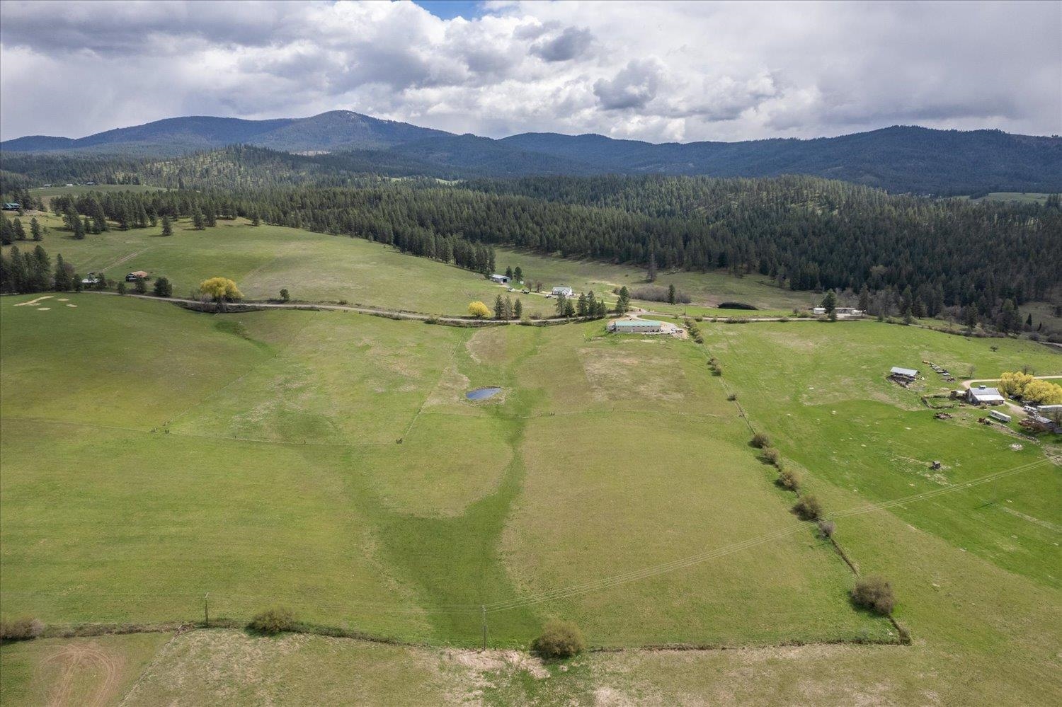 Xxxxx North Madison Road Chattaroy, WA 99003 - Photo 2 of 20