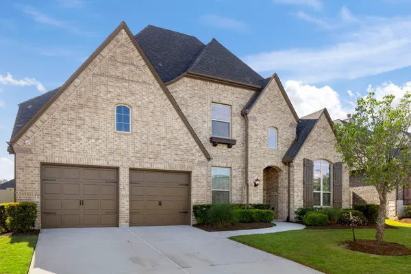 $712,000 | 1030 Bat Hawk Court, Conroe, TX 77385