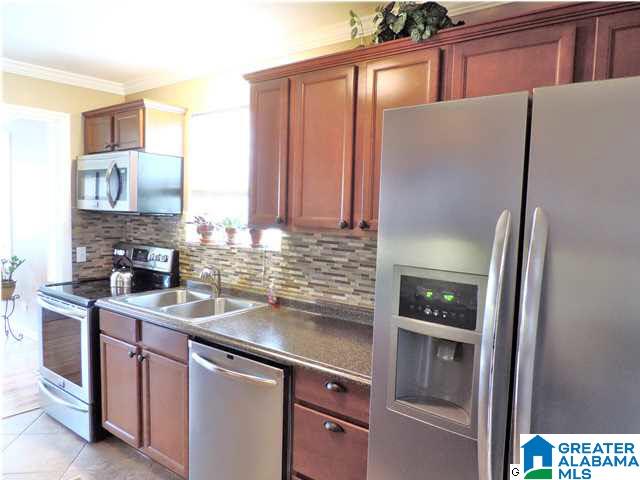 382 Valley Road Oneonta, AL 35121 - Photo 3 of 25