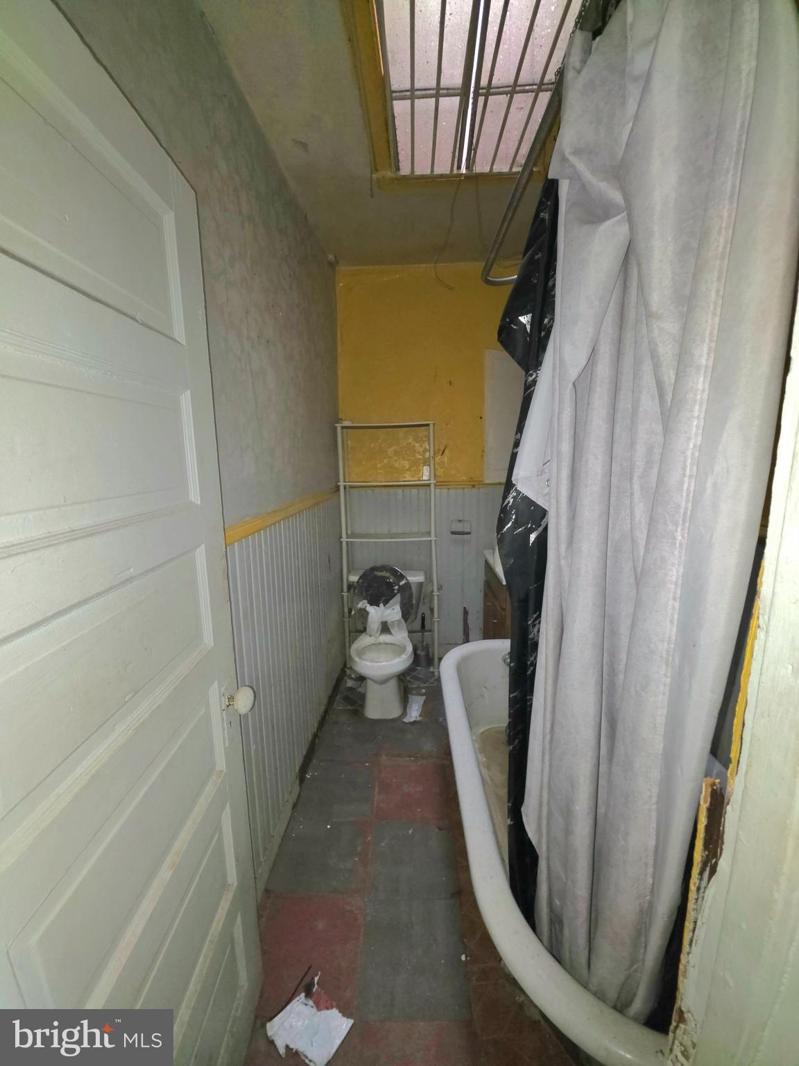 5929 Spring Street Philadelphia, PA 19139 - Photo 11 of 12