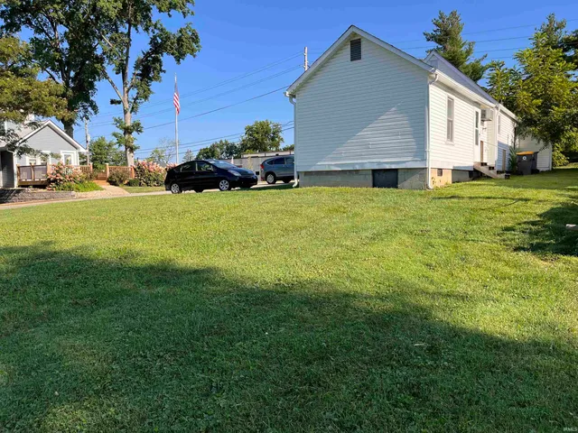 $155,000 | 827 West 1st Street, Bloomington, IN 47403