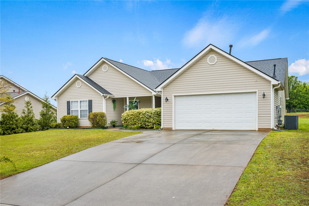 110 Mediterranean Avenue Anderson, SC 29621 - Photo 2 of 35 Gallery Image 2