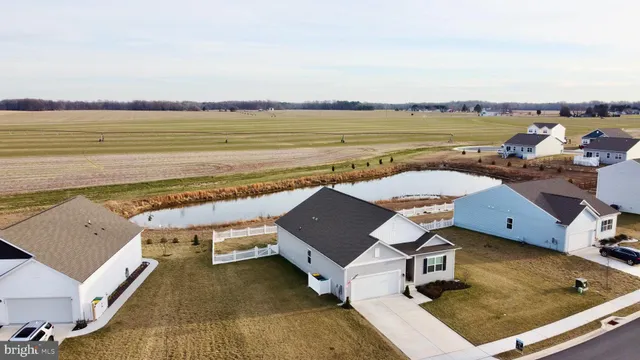 $434,900 | 340 Pontoon Drive, Felton, DE 19943