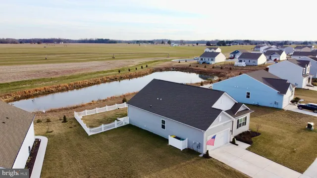 $434,900 | 340 Pontoon Drive, Felton, DE 19943