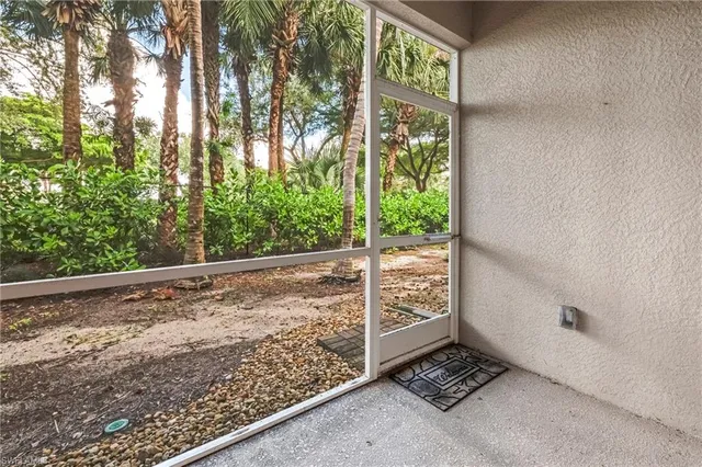 a view of a entrance door of the house