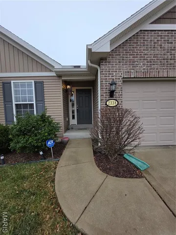 $389,900 | 2338 Windsor Castle Drive, Imperial, MO 63052