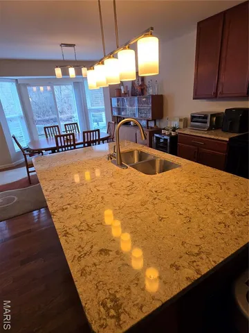 $389,900 | 2338 Windsor Castle Drive, Imperial, MO 63052