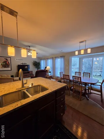 $389,900 | 2338 Windsor Castle Drive, Imperial, MO 63052